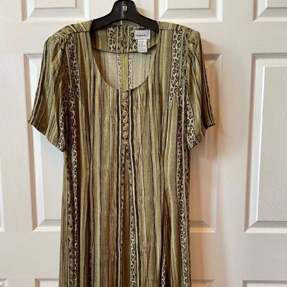 FASHION BUG SAGE GREEN WITH STRIPES & ANIMAL PRINT SHORT SLEEVE DRESS SIZE 18 - Picture 4 of 7